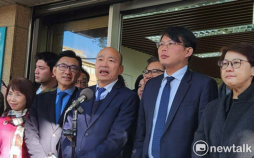 赴民眾黨密室協商爭院長 韓國瑜：情感交流、三觀正確