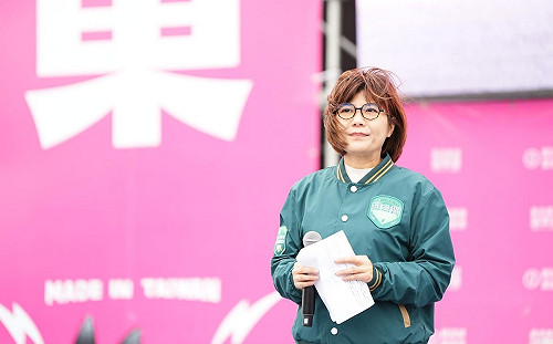 挺柯建銘！謝欣霓籲民眾黨了解立院運作 才不會曝「草包黨的空虛與恐慌」