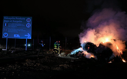 讓巴黎人挨餓！鄉村包圍城市 農民展開「巴黎圍城」法1.5萬軍警戒備
