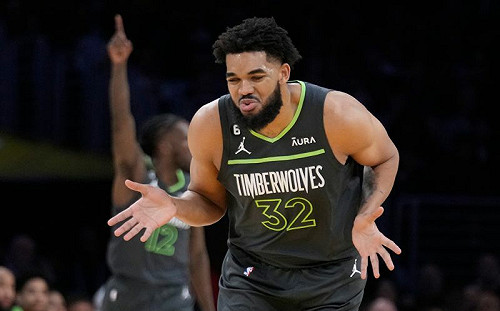 首次以大前鋒入選明星 Towns：付出很多努力