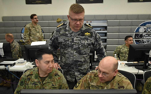 日媒：日美聯合模擬軍演  首度列中國為假想敵