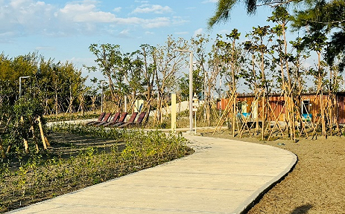 台南黃金海岸樂園開放！沙灘漫步  風箏衝浪一次滿足