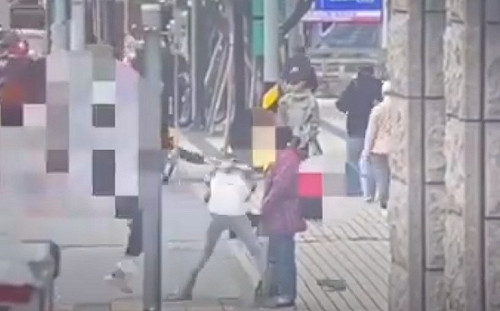 對陳沂施暴男90度鞠躬道歉 還自曝名牌都是仿製品