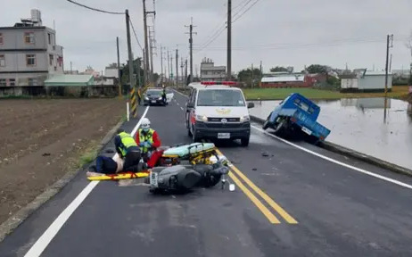 苗栗苑裡嚴重車禍！29歲男騎士頭部重創亡