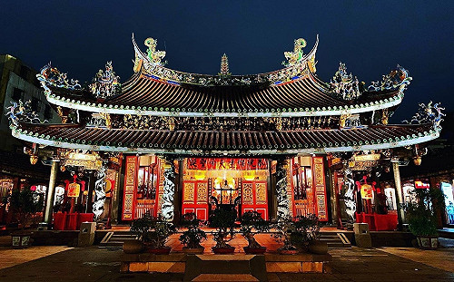 保安宮抽出國運籤！專家解籤：上半年較辛苦 結尾有望獲利