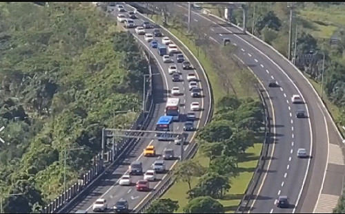 春節連假首日「車流增1.9倍」！高公局曝國道壅塞路段