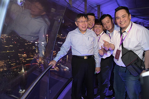 未見張志軍  柯文哲夜訪「東方明珠塔」