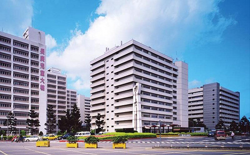 武漢肺炎》今爆院內感染案例 醫師籲「一定要全部的人戴口罩」