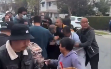 （影）有房有工作還來領? 美國加州新、舊中國移民疑為免費食物大打出手