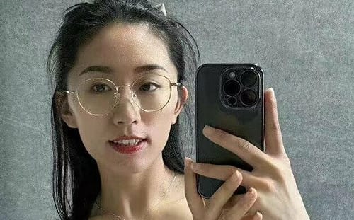 (影) 要接住這「潑天富貴」！傳上海出軌女老師「趁熱」開直播 網 : 震碎我三觀