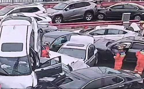 蘇州逾百輛車撞成一團! 超低溫襲中國 湖北緊急災害應變提升至三級