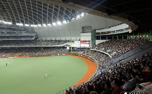 大巨蛋室內竟又傳「下雨」　遠雄致歉曝原因