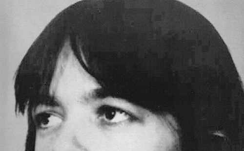 逃亡30年 赤軍旅頭目柯萊特落網! 現年已65 家中搜出AK47、火箭筒、手槍、子彈 