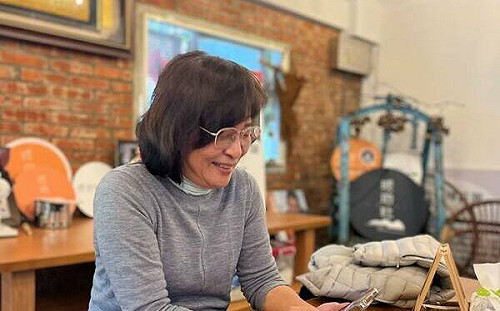 申請補發駕照熟悉開車　蘇治芬：我是一介平民、健康陽光的政治人