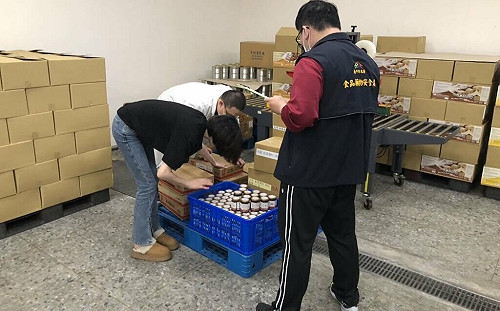 蘇丹紅連環爆！食藥署：全國學校營養午餐禁用辣椒粉一個月