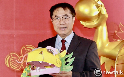 台南市長黃偉哲施政滿意度近7成  20至29歲青年滿意度最高