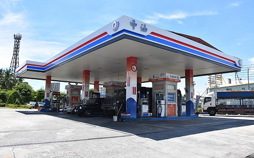 汽柴油不漲價！雙重平穩機制啟動 中油累計吸收28.52億