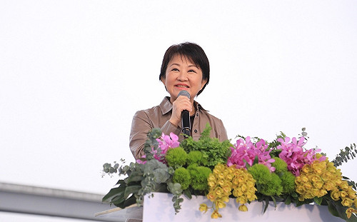 政治人物聲望調查拿下第一名 盧秀燕：有點意外、謝謝大家肯定