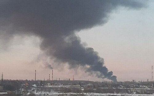 無懼普丁「核戰」警告 烏克蘭無人機炸俄 3 煉油廠