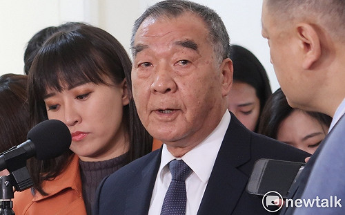 邱國正兒召妓懲處  國安局記兩大過汰除 