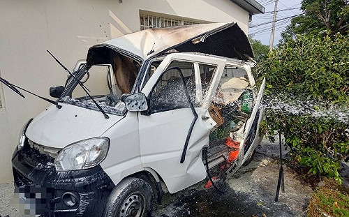 不知車內瓦斯桶洩漏 男子駕駛座抽菸點火引氣爆
