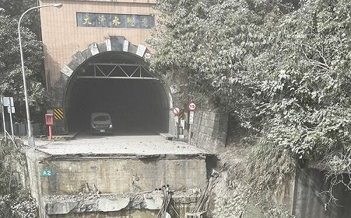 花蓮7.2強震！災情頻傳 台8、台9線蘇花路廊全線封閉