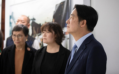 賴清德出席鄭南榕特展  承諾推動「社會改造、國家重建」工程
