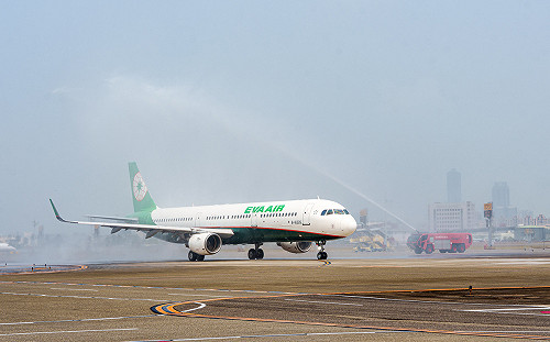 首航高雄飛香港！長榮航空：5/15起每天2班直飛