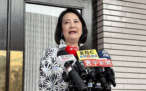 綠營甲動不見總召柯建銘  綠黨團澄清：陪同陳揆視察新竹交通 