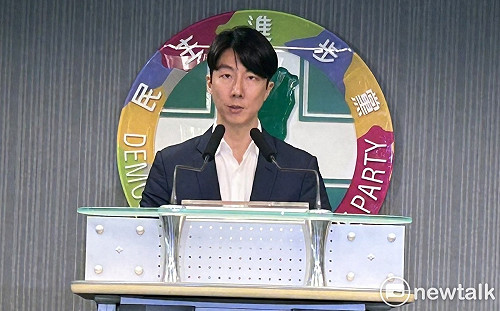 綠號召青年入黨 吳崢、王義川5月辦見面會親任推薦人