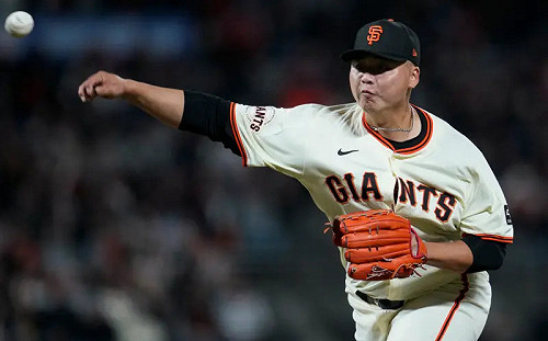 鄧愷威又幫賽揚強投擦屁股！主投一局丟5分