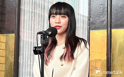 馬龍進中山女高如進「盤絲洞」  綠委轟：物化女性、馬辦道歉！ 