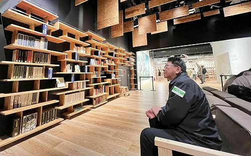 潘孟安遊日本逛美術館   思考台灣文化越在地、越國際