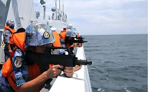 菲美肩並肩軍演首度赴南海島礁 區域緊張升高