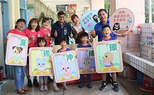 高雄市落實校園防疫    謝文斌入校宣導預防腸病毒、登革熱   