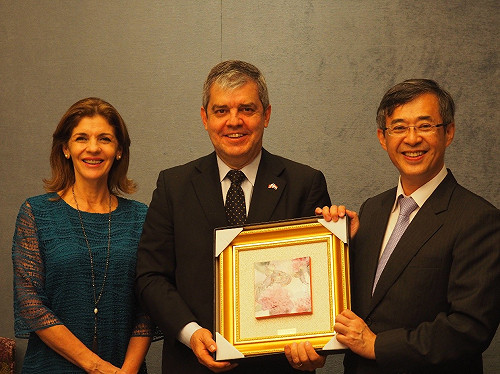 巴拉圭教長訪台 盼兩國學子以足球交流