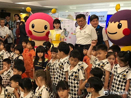 oBike惹民怨  柯：共享經濟應管理非禁止