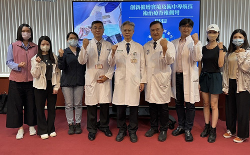 中榮創新擴增實境、術中導航技術  成功治療15例脊椎側彎