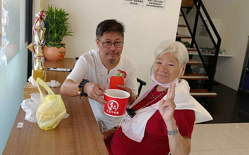 牛肉麵品牌迎接母親節 北高同步招待媽媽吃麵三天