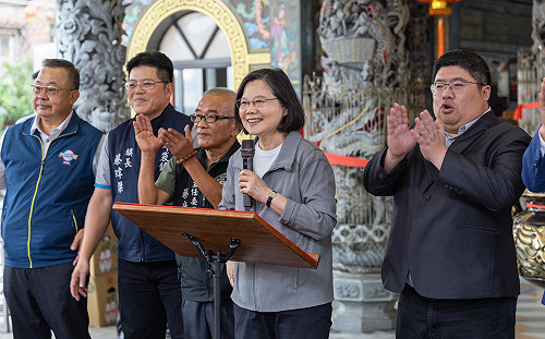 卸任在即 蔡英文走訪嘉義縣感謝支持