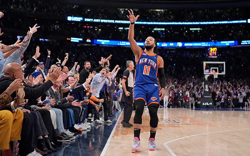 Brunson狂砍最高44分大爆發！尼克取得聽牌