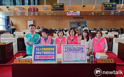 台中市區人行道極度不足 市議員批盧秀燕「敷衍的態度如何當總統」？