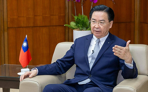 民進黨黨員涉共諜案　賴瑞隆：絕不寬貸、最嚴厲處置