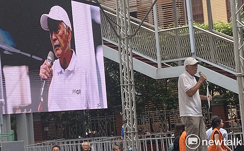 嘆黃國昌完全變樣了 柯一正現身立院場外聲援：罵不下去一條大陸國民黨的狗     