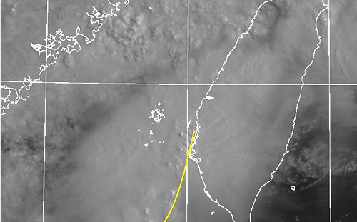 最猛強降雨！鄭明典曬圖示警：帶狀強對流往南部接近 