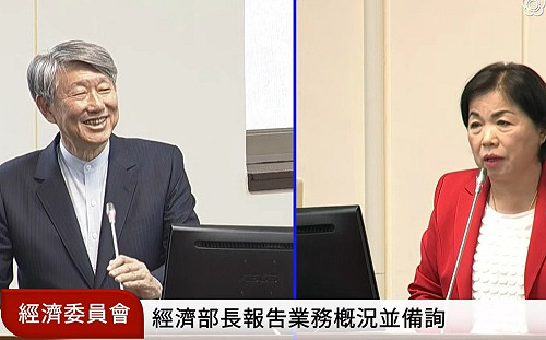 AI產業用電哪裡來？經濟部長：優先考慮用「光」　