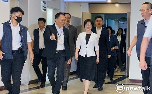 快訊》拜會蔣萬安後被問盼兩岸「春暖花開」？上海台辦主任：謝謝關心、很好 