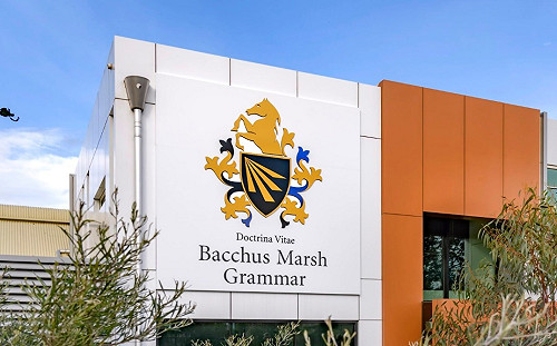 澳洲高中50名女生裸照被瘋傳! AI深偽泛濫 警方逮捕散布照片少男