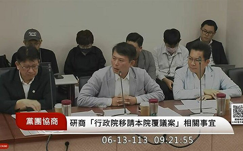 直接KO! ｢傅崐萁插嘴你怎麼不制止他｣黃國昌瞬間靜止無法言語6秒