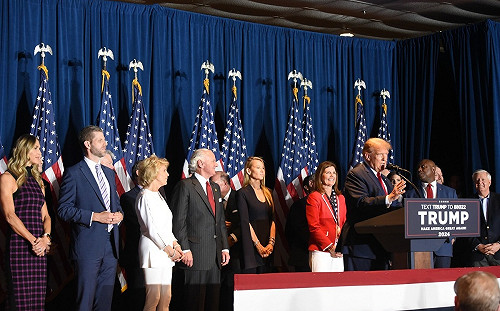 唯恐重蹈4年前覆轍 川普媳婦宣佈組建10萬人監票部隊